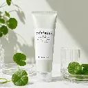 SKIN1004-Madagascar-Centella-Tea-Trica-Mild-Peeling-Gel-125ml-lifestyle-1.webp