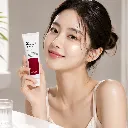 CENTELLIAN24-The-Madeca-Cream-50ml-modelo.webp