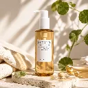 SKIN1004-Madagascar-Centella-Light-Cleansing-Oli-200ml-lifestyle-3.webp
