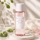 SKIN1004-Madagascar-Centella-Poremizing-Clear-Toner-210ml-lifestyle-1.webp
