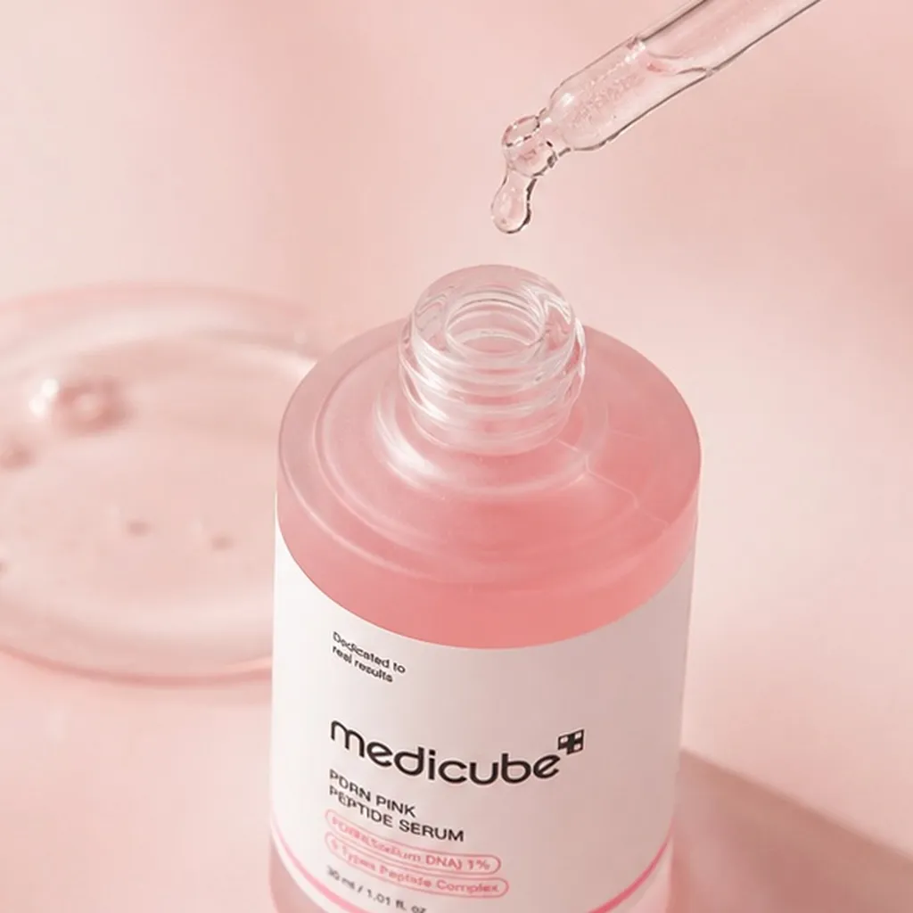 MEDICUBE PDRN Pink Peptide Serum 30ml-6.webp